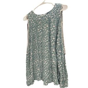 WOMENS ROMEO + JULIET COUTURE SIZE MEDIUM FLORAL LONG SLEEVE CUT OUT W/ KEYHOLE